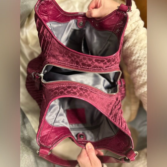 Purple Coach Madison Gathered Sateen Signature Maggie Shoulder Bag - Picture 3 of 7